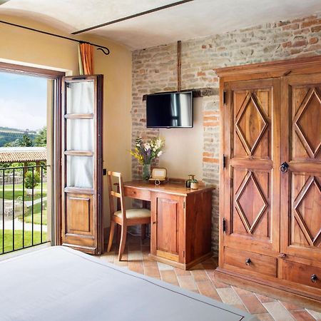 Relais Montemarino Hotel Borgomale Exterior photo